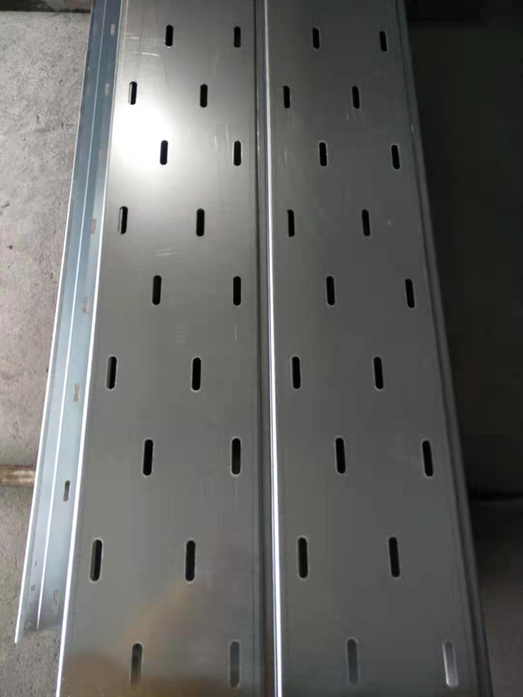 直通托盤式橋架在安裝上為何能夠省心？